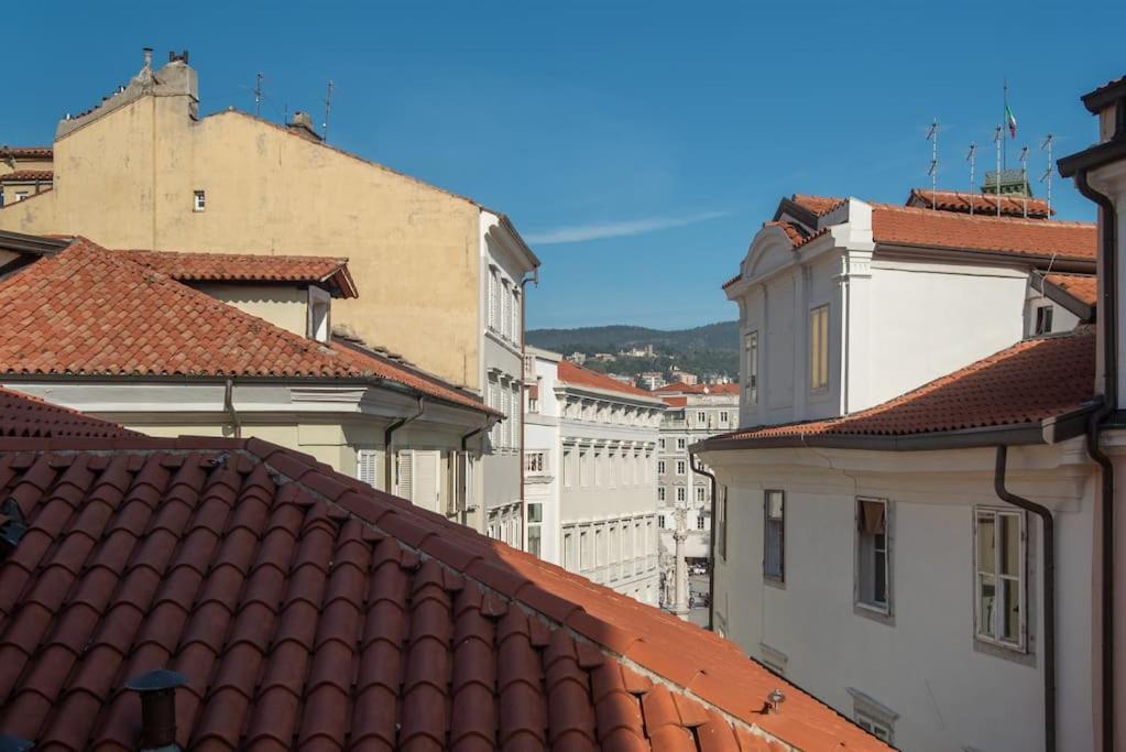 Torretta10 - Studio Apartment Трієст Екстер'єр фото